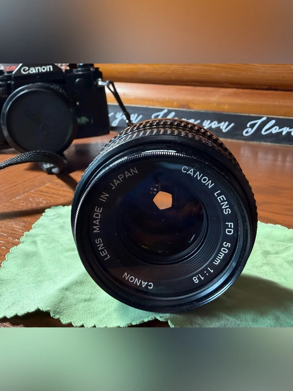 Canon A-1 Vintage Black 35mm SLR Film Camera 50mm 35-70mm lens lot 2x Chinar
